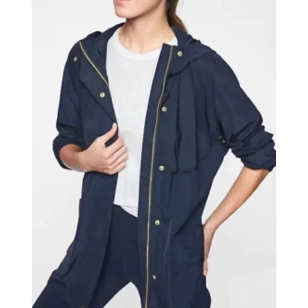 Athleta Rainfall Swing Hooded Zip Parka Jacket In Navy - 29664